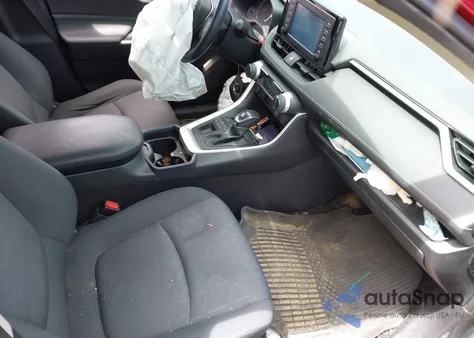 2019 Toyota Rav4 Xle from USA, damaged, VIN JTMP1RFV1KD021339